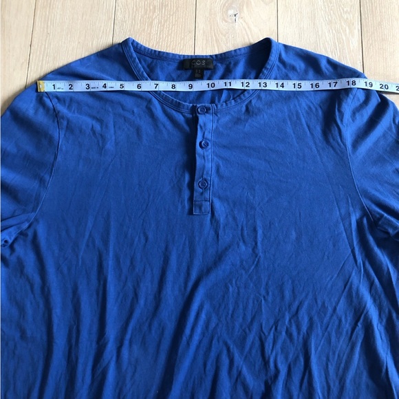 COS Henley Neck Long Sleeve Shirt in Blue Men’s Size XL - Picture 2 of 10